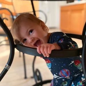 Meet your Posher, Dina